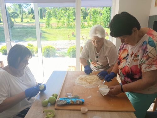 13_08_2025_W kuchni już pachnie słodkościami