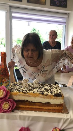 22_08_Nasza Pani Krysia obchodziła urodziny, a my razem z nią