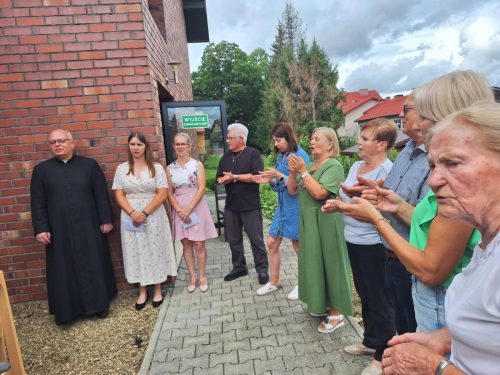 28_07_Seniorzy i pracownicy świętowali imieniny księdza proboszcza Krzysztofa oraz Anny i Magdaleny