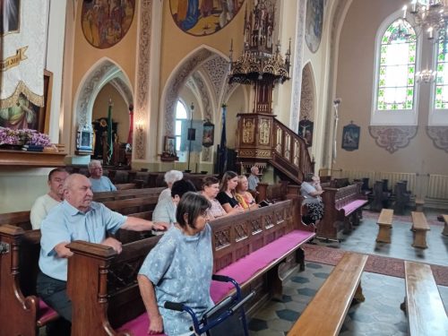 30_07_2025_Jeśli ma się tak dobrego szefa jak ksiądz proboszcz Krzysztof, pozostaje tylko prosić Pana Boga o wszelkie łaski dla niego, a po Mszy Świętej lody dla ochłody.